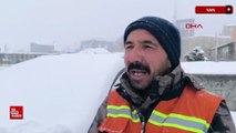 Van’da kar yağışı nedeniyle 90 yerleşim yerinin yolu ulaşıma kapandı