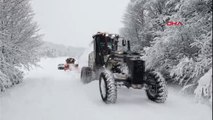 Amasya’da 62 köy yolu kardan kapalı