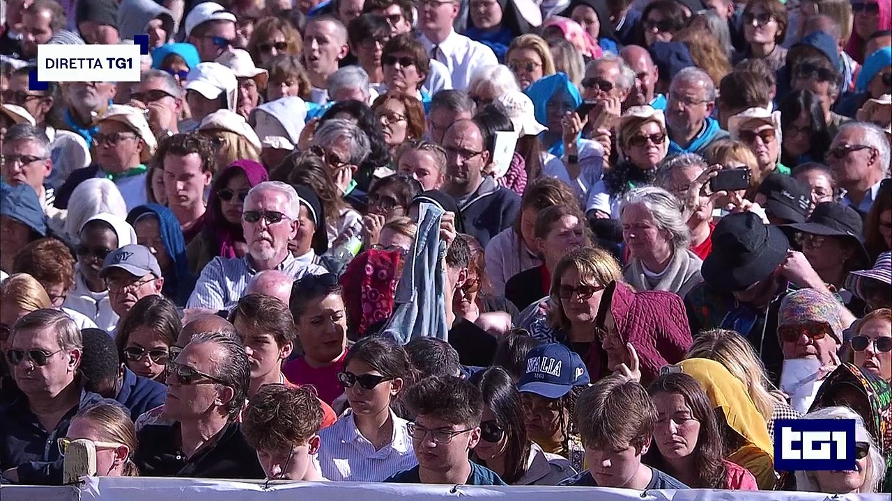 Santa Messa di Natale 2025 - Santa Messa presieduta da Papa Leone XIV e recita dell'Angelus