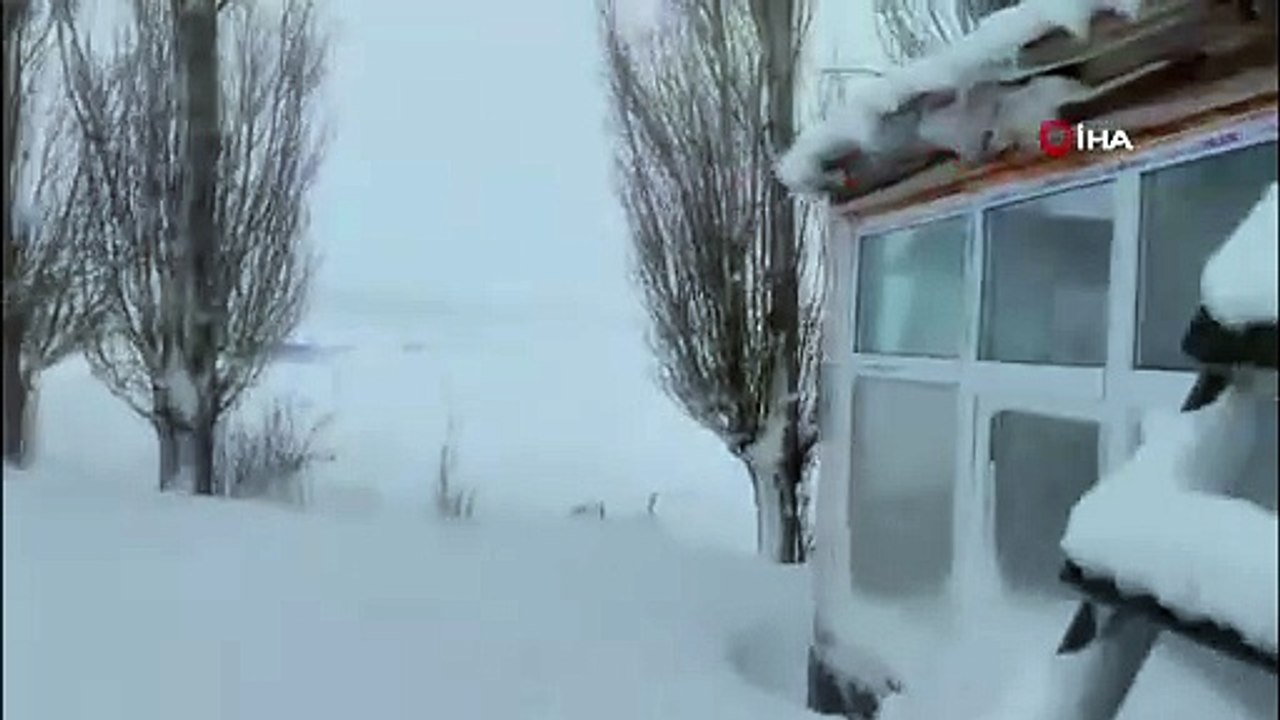 Tipi ve kar fırtınasının vurduğu ilimiz karlar altında: Kar kalınlığı 3 metreyi geçti!