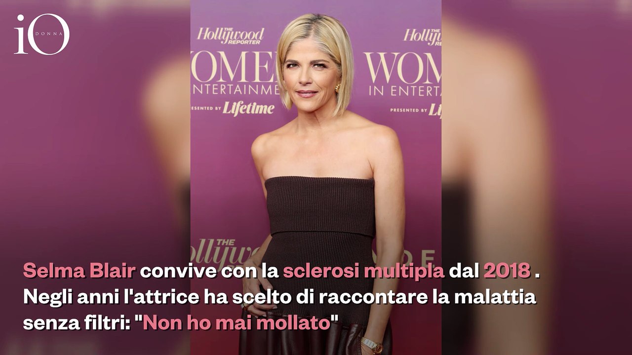 Selma Blair e la forza gentile di chi non si arrende: «Non ho mai smesso di lottare contro la sclerosi multipla»