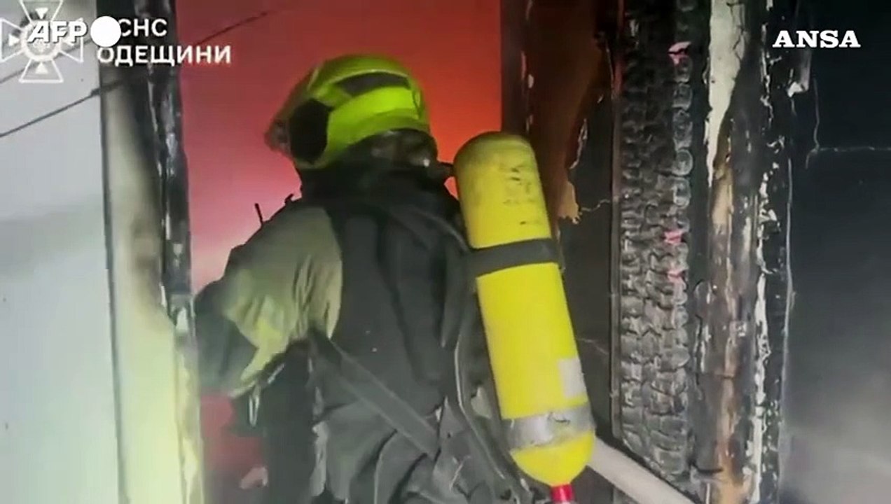 Nuovi attacchi russi a Kharkiv e Odessa, morti e feriti
