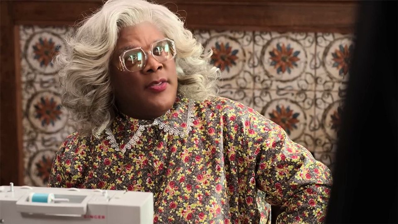Tyler Perry's Joe's College Road Trip Trailer OV