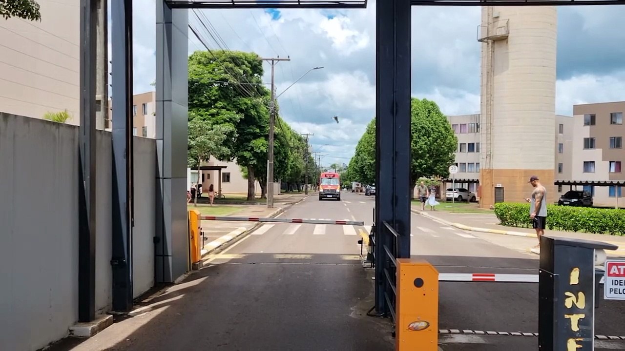 Idosa de 85 anos é socorrida pelo SIATE após queda em residência no bairro Parque Verde, em Cascavel
