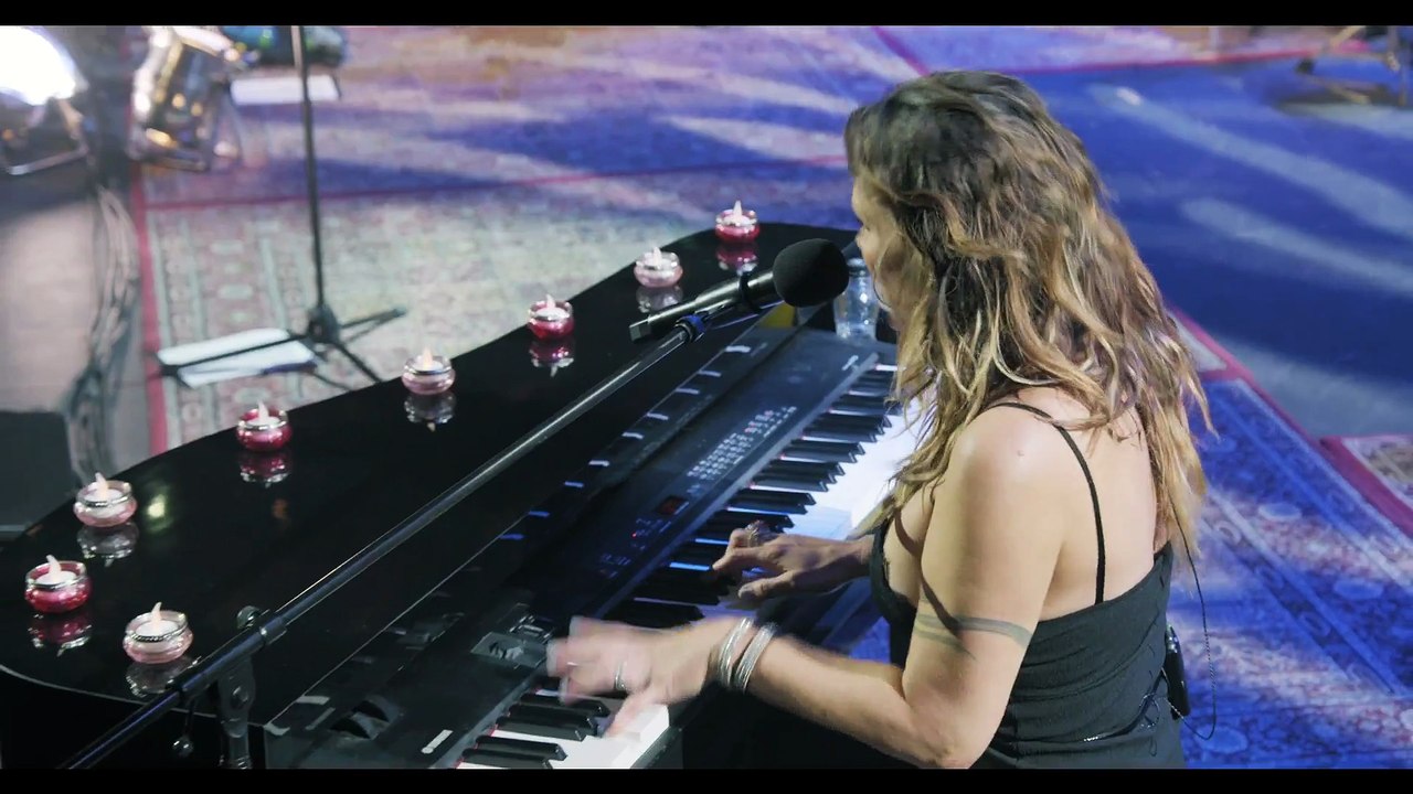 Bang Bang Boom Boom - Beth Hart (live)