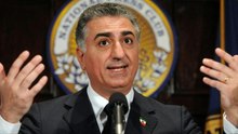 Reza Pahlavi: Ex-Kronprinz träumt von der Rückkehr in den Iran