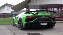Lamborghini Aventador SOUND