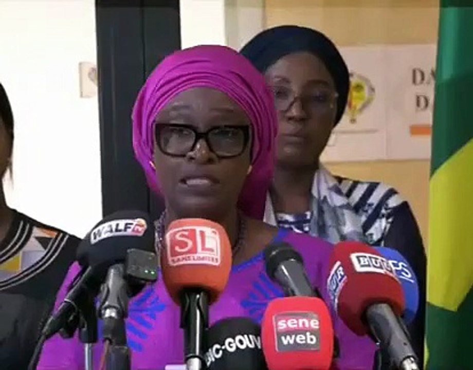 Quand les téléphones de Farba parlent : politique, médias et flux financiers sous la loupe