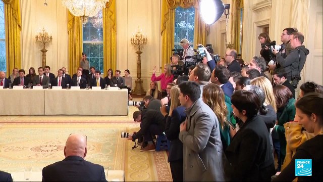 Trump llama a los iraníes a seguir protestando y tomarse las instituciones