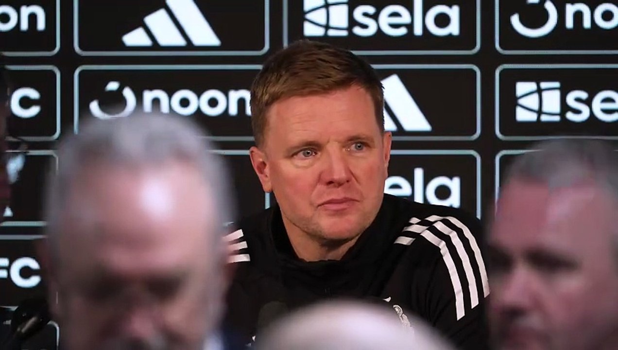 Howe rues missed Newcastle chances as City seixe control of League cup semi final