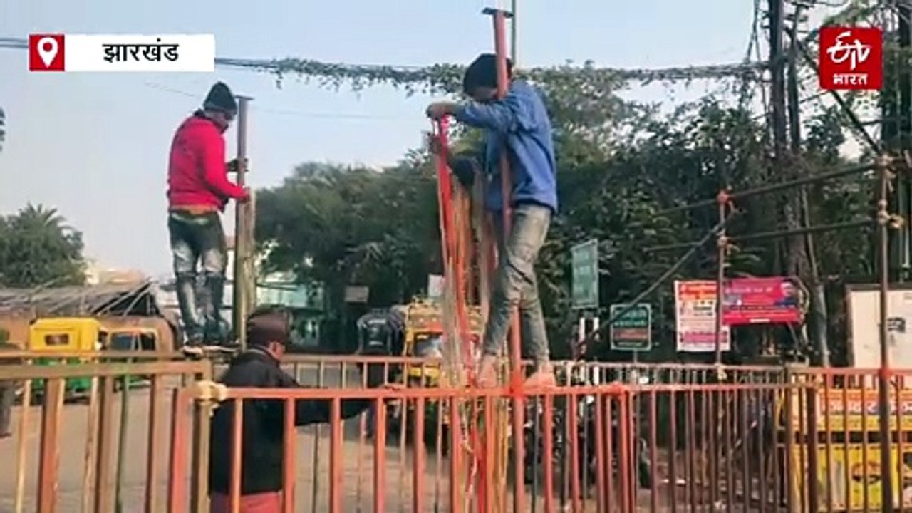 देवघर में मकर संक्रांति पर उमड़ी भक्तों की भीड़...