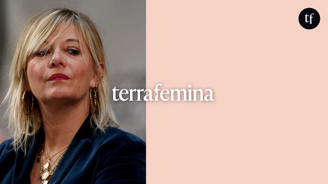 “Esclaves sexuelles , gifles et pénétrations” : ce célèbre chanteur avait embrassé de force Flavie Flament à la télé, ses employées dénoncent aujourd'hui des agressions répétées