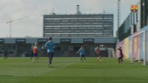 El primer entrenamiento del FC Barcelona después de ganar la Supercopa de España