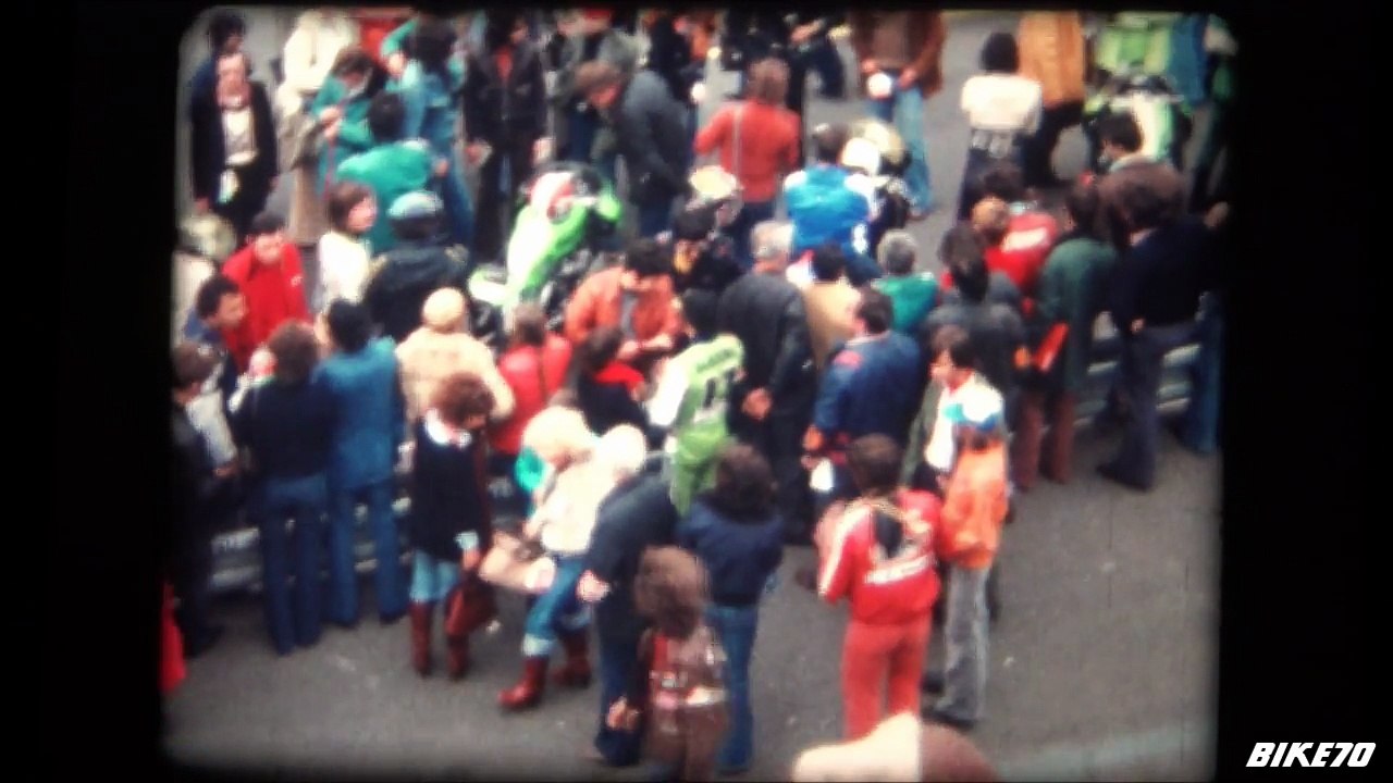 1974 – Johnny Hallyday – Bol d’Or 1974 (film de Richard Cléron)