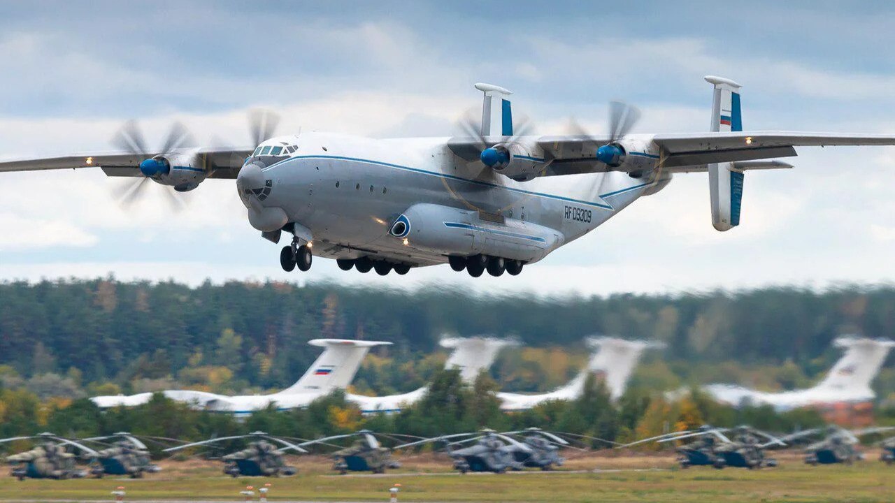 Russia’s Only Super-Cargo An-22 Crashes—Putin’s War Machine Loses Key Asset