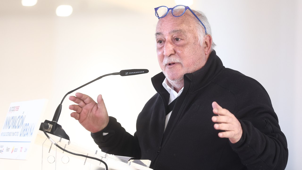 La DGT alerta de que al centro de la ciudad no se podrá ir en coche: "Si tienes prisa, coges taxi"