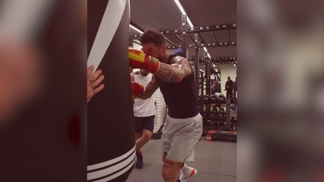 Topuria, con todo en los entrenamientos con Sergio Ramos y Pablo Motos