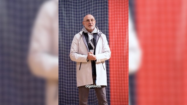 Luis de la Fuente visita a la selección de fútbol sala