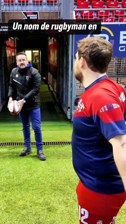 Petit jeu du nom : 5 secondes pour trouver un nom de joueur de rugby en C ! Et vous, quel est le premier nom de Rugbyman qui vous vient à la tête ?À retrouver en intégralité dans ma vidéo YouTube « Amateurs vs Pros : On affronte Oyonnax Rugby » 📺