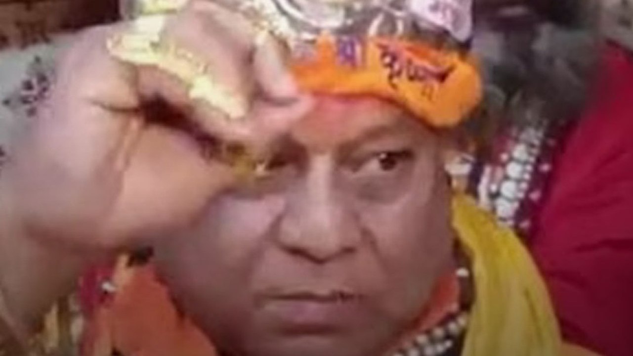 5 करोड़ का सोना पहनते हैं गूगल गोल्डन बाबा, देखें