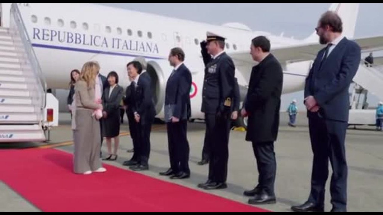 La premier Meloni arrivata a Tokyo, seconda tappa della missione in Asia