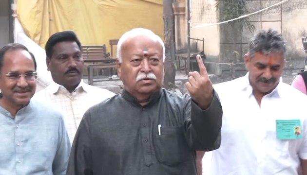 Maharashtra Civic Body Elections: RSS Chief Mohan Bhagwat Casts Vote in Nagpur