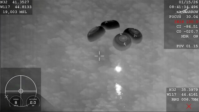 Regardez les images du retour sur Terre des quatre astronautes évacués en urgence de la Station spatiale internationale - VIDEO