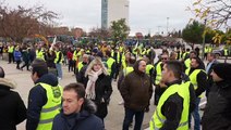 La tractorada se planta en las Cortes de Castilla y León  en una nueva protesta del campo
