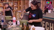 La propuesta hot de Evelyn Botto a Wanda Nara que sacudió MasterChef