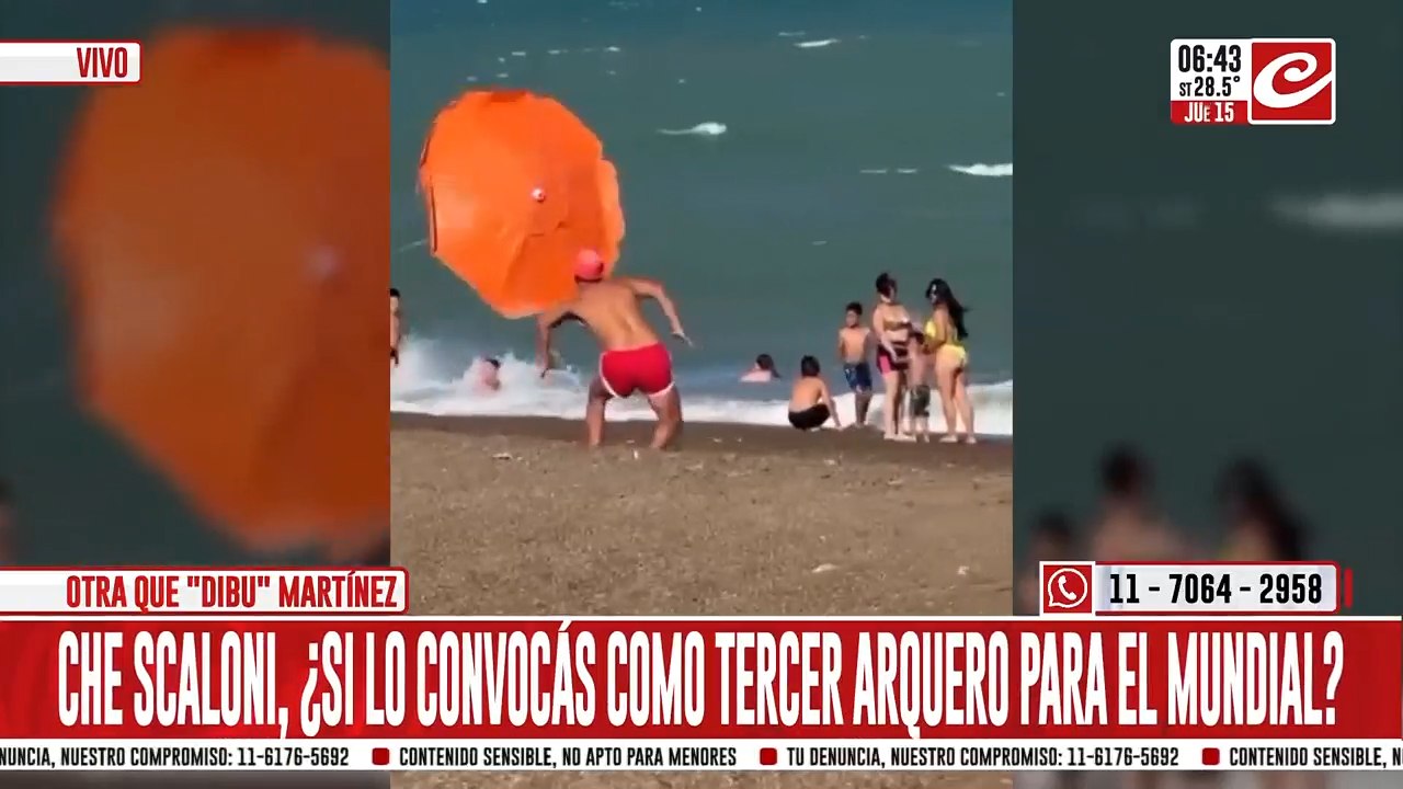 A lo "Dibu" Martínez: atajó una s0mbrilla en la playa y se ganó la ovación de todos