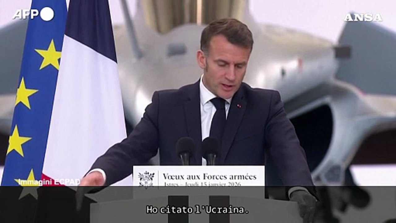 Macron: "La Francia inviera' mezzi terrestri, aerei e marittimi in Groenlandia"