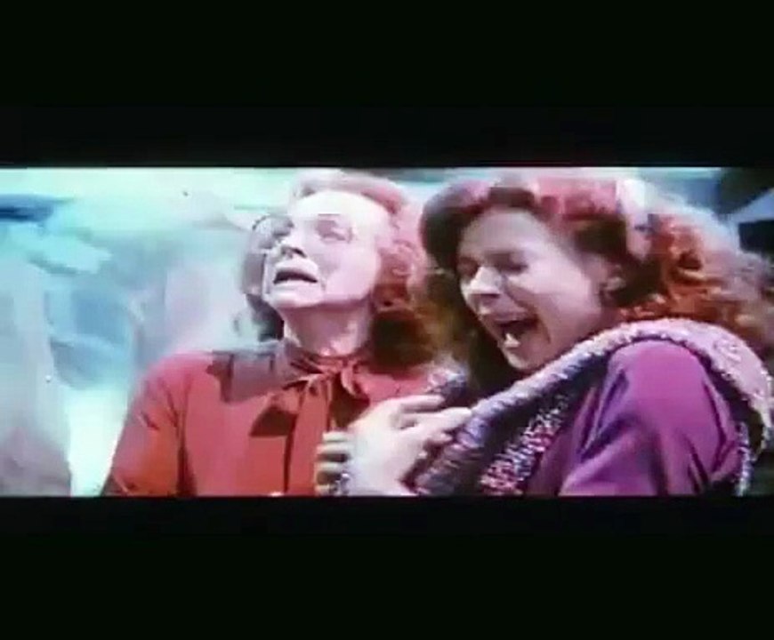 Poltergeist Trailer DF