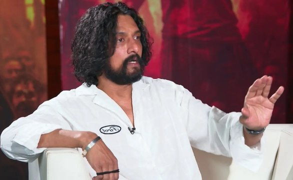 ‘ಡಿಯರ್ ಹಸ್ಬೆಂಡ್’ ಜೊತೆ ನಿಂತ ಕಿಚ್ಚ ಸುದೀಪ್; ರಾಜ್ ಬಿ ಶೆಟ್ಟಿ ರಕ್ಕಸ ಪುರದೋಳ್​ ಹಾಡು ಬಿಡುಗಡೆ