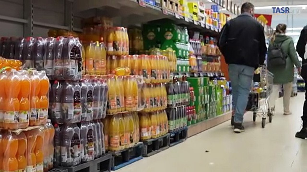 Zdravotných klaunov možno podporiť aj cez zálohomaty v obchodnom reťazci