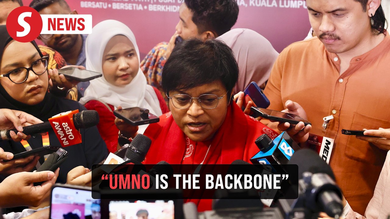Welcoming former leaders back will help Umno cr...