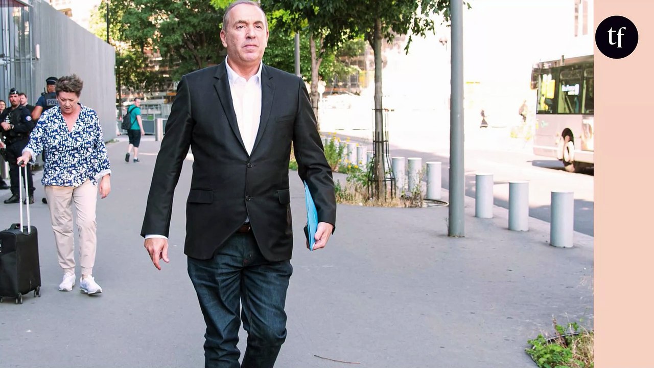 "Il est maintenu à l'antenne" : cet animateur condamné par la justice présente encore son émission, une victime réagit