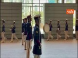 Takaichi riceve Meloni a Tokyo, la Guardia d'onore giapponese si prepara alla cerimonia