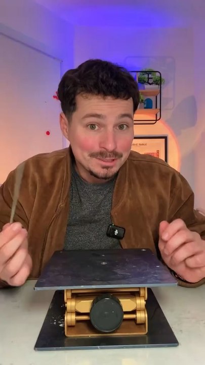 Les profs expérimentent la science tous les jours en fait ✅ #prof #son #apprendre