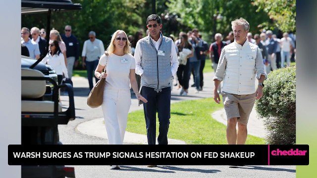 Warsh Surges as Trump Signals Hesitation on Fed Shakeup