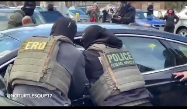 La activista bengalí Aliya Rahman es arrestada por el ICE