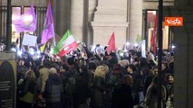 Presidio a favore del popolo iraniano in Piazza del Campidoglio, i manifestanti cantano 
