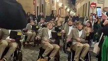 desfile de stephen hawkings em cádiz