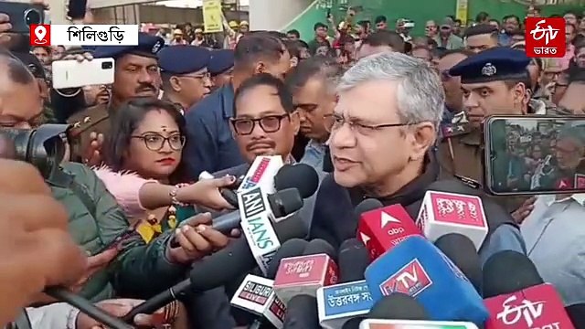 ভোটমুখী বাংলায় 13 হাজার কোটির রেল প্রকল্প, ভুবনেশ্বরের মতো আইটি হাব এনজেপি-তে: রেলমন্ত্রী