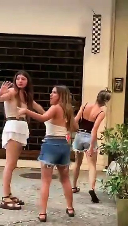 Advogada argentina tem passaporte apreendido após ofensas racistas em Ipanema; veja vídeo