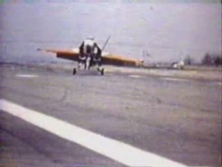 F18 Crosswind landing