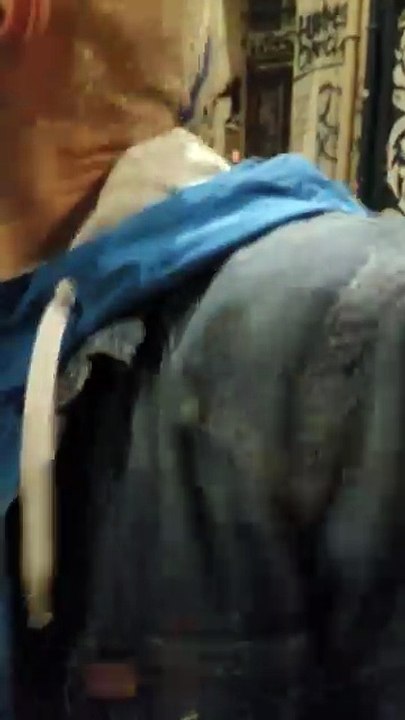 Violences : Richard Dubreuil, Conseiller d'arrondissement de Marseille, publie la vidéo de son agression hier soir, alors qu'il marchait dans la rue - Il aurait été blessé au crâne par un  homme