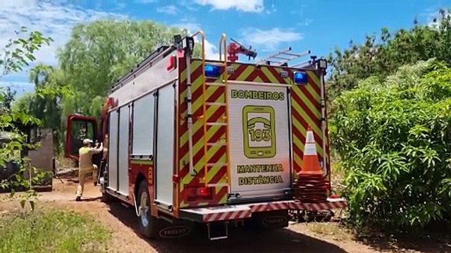 Incêndio ameaça residências no Pioneiros Catarinenses