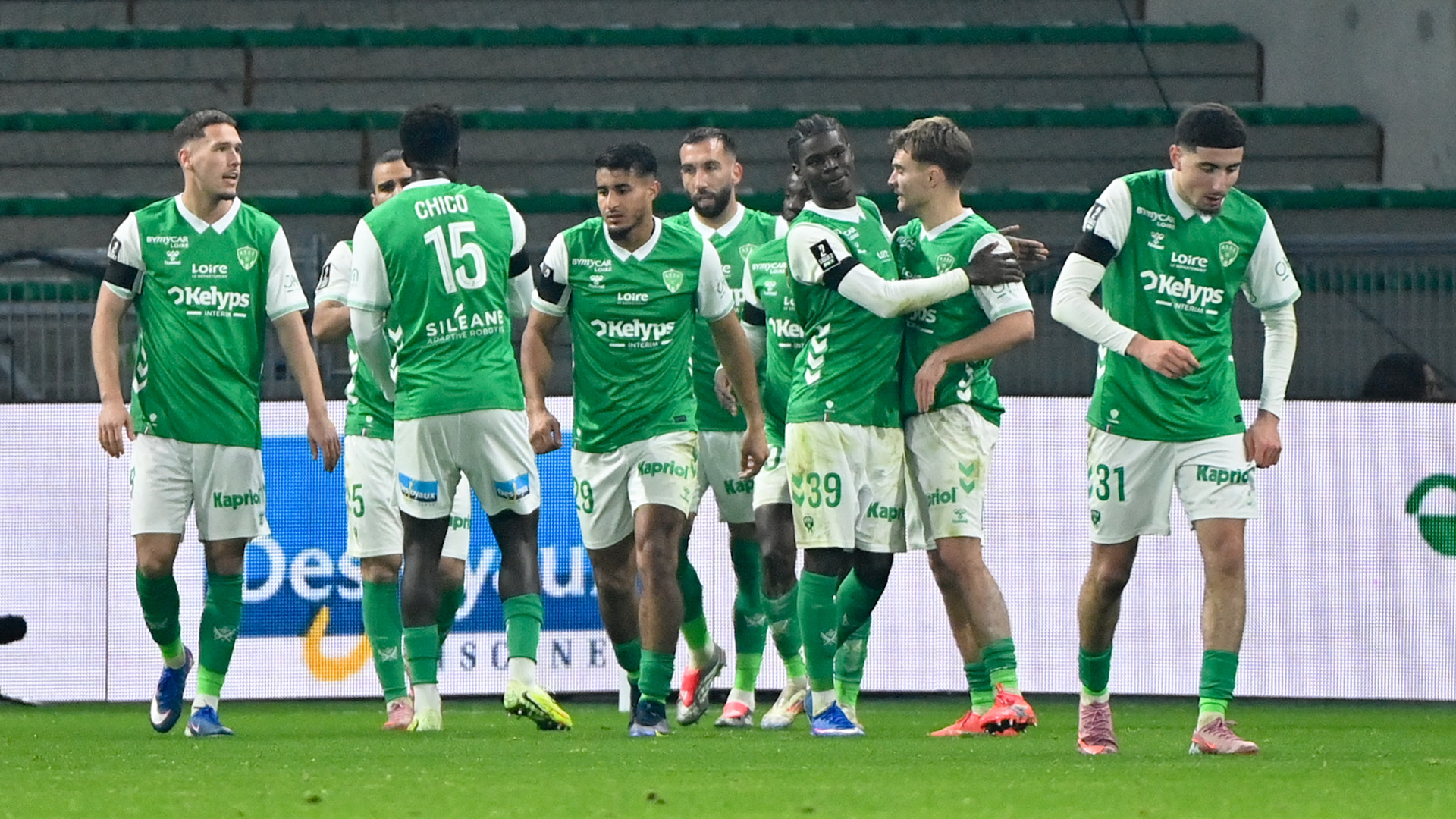 Ligue 2 : Saint-Étienne se relance en battant Clermont