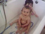 le bain à deux, trop cool