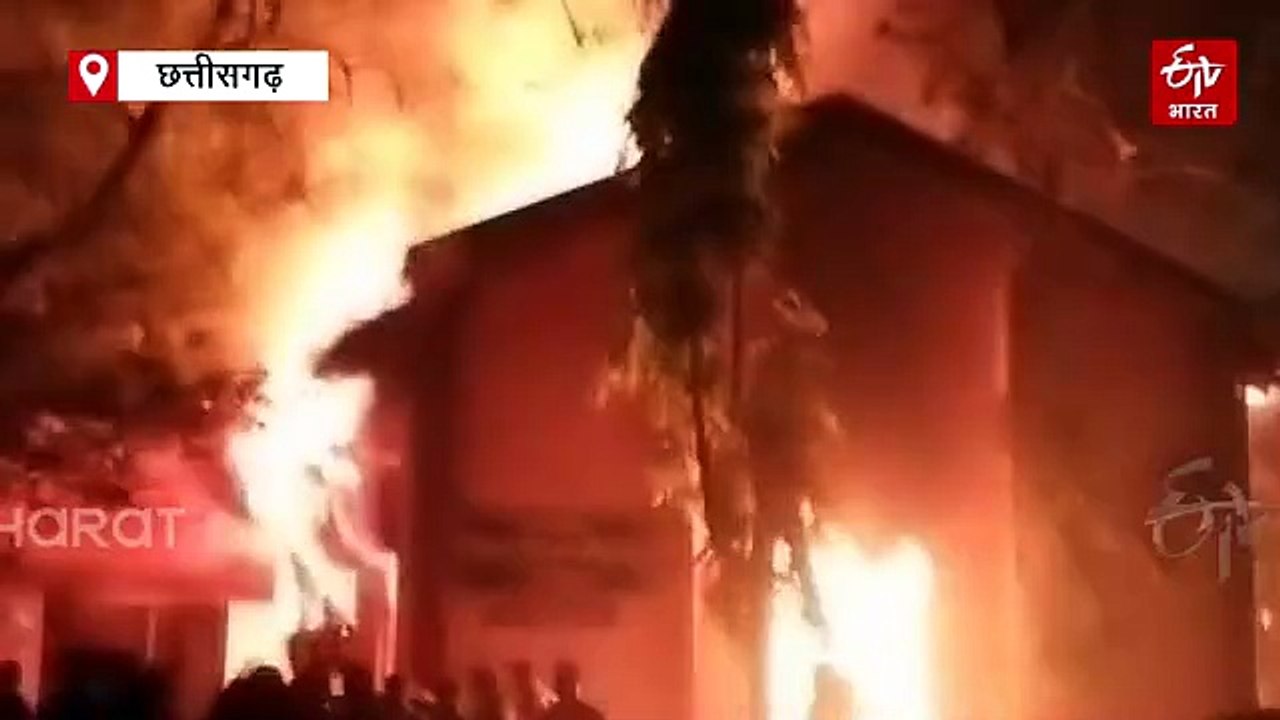 रायपुर जिला शिक्षा अधिकारी कार्यालय के स्टोर रू...